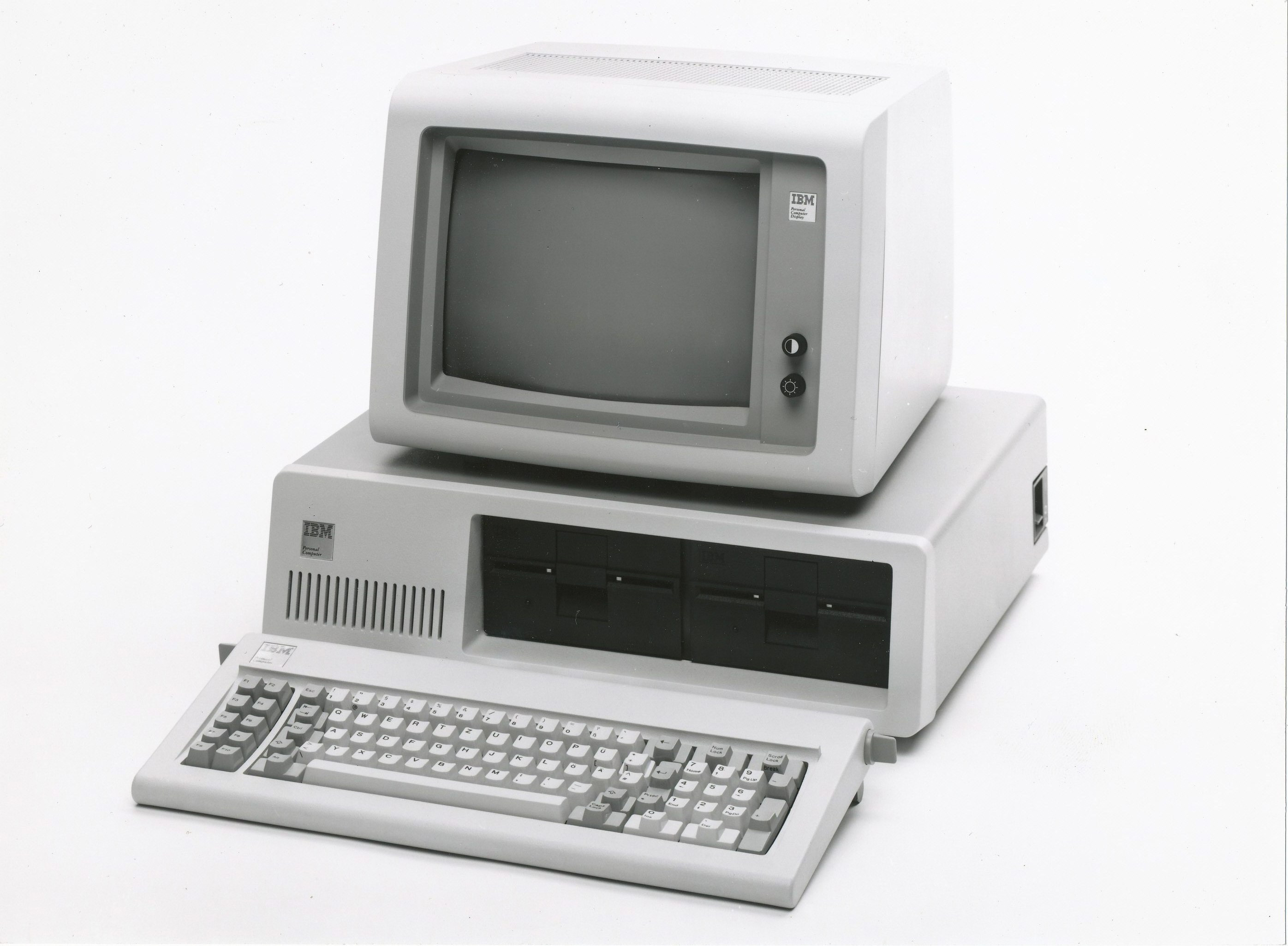 Zusammenfassung Der erste PC, IBM 1981 / Bayerische Staatsbibliothek